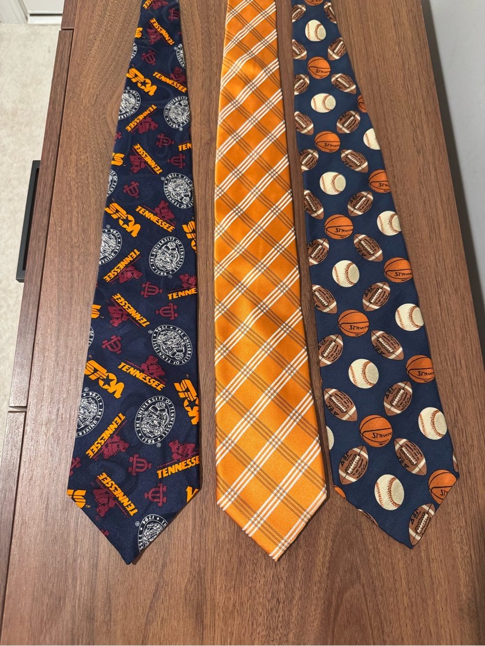 University of Tennessee Men's neck ties silk Orange Plaid lot of 3